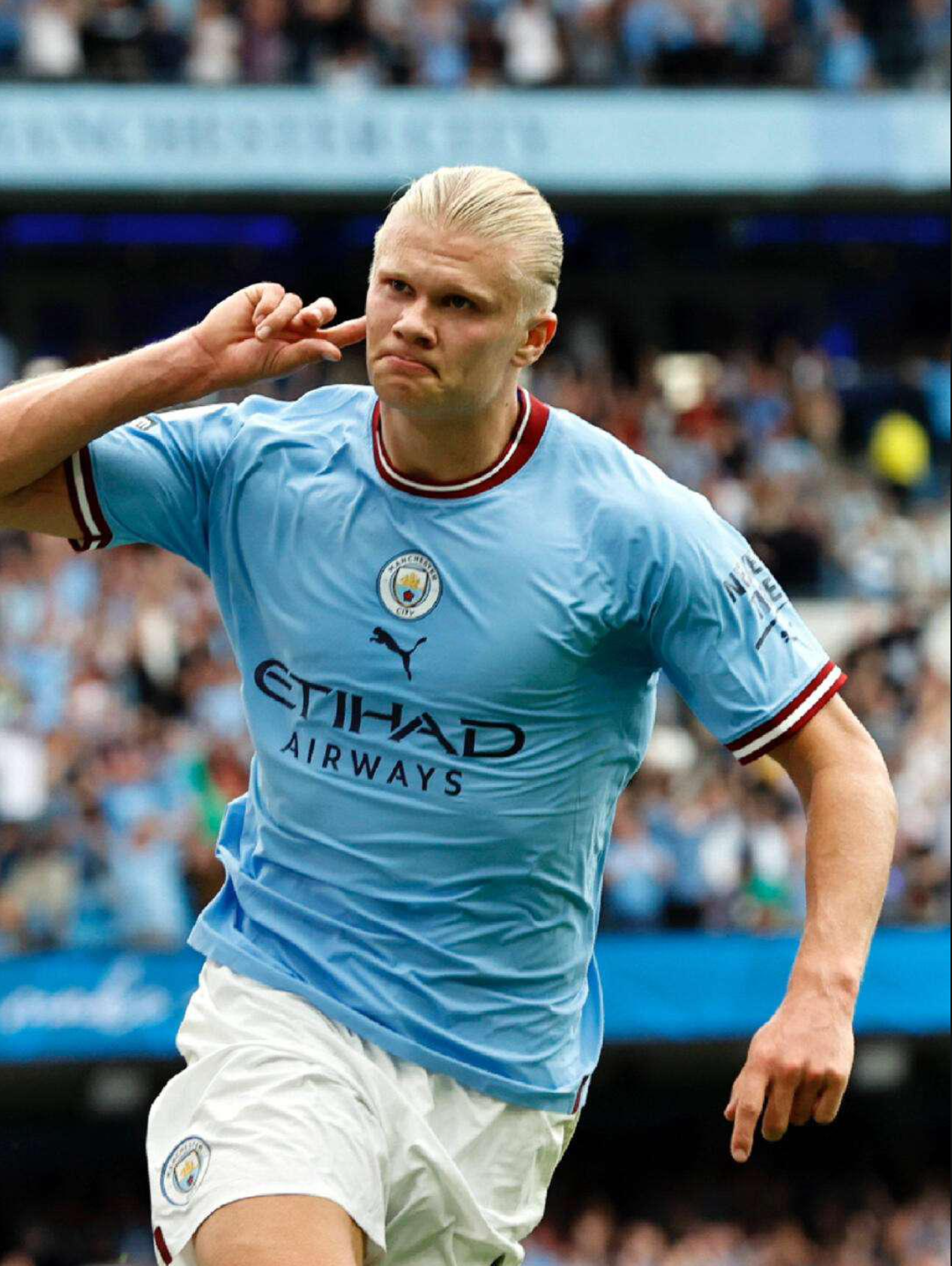 包含哈兰德迎来七赛季出色发挥，G2观众热烈欢呼！的词条