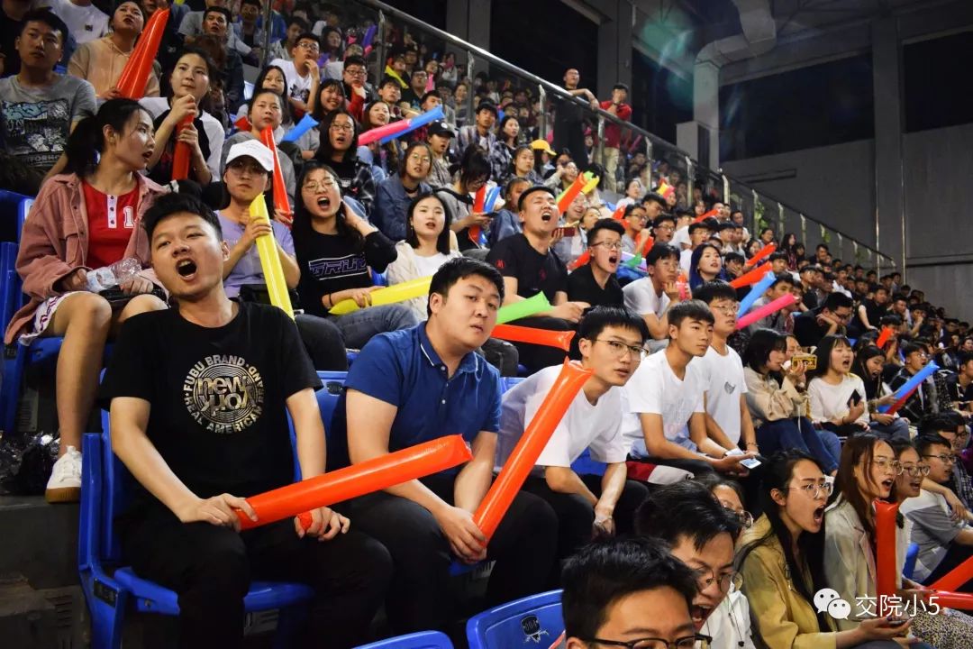 开云综合app登录入口-德布劳内重返赛场，重返赛场首场状态出色，尤文图斯观众沸腾！的简单介绍-开云综合app登录入口